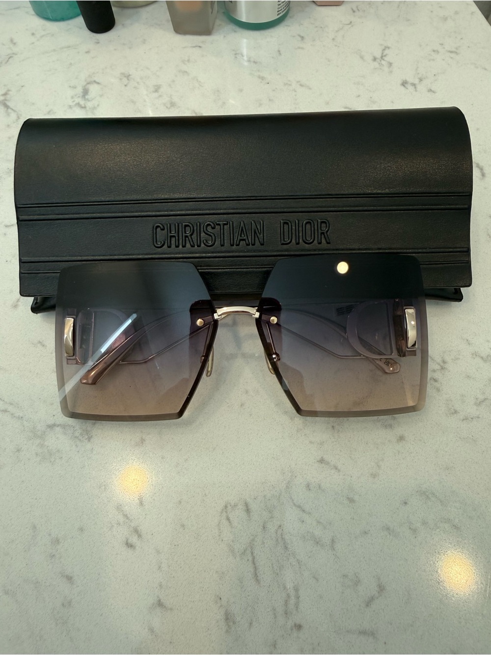 Dior 30Montaigne S7U Sunglasses - Picture 2 of 7